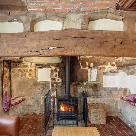 Pollard Cottage Лінґфілд Екстер'єр фото